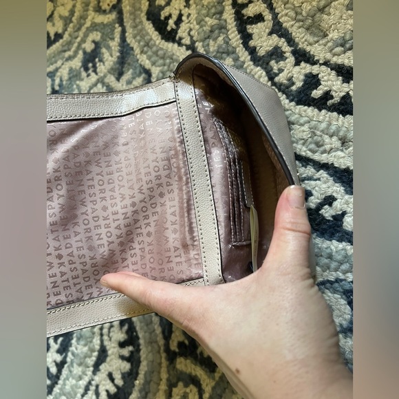 Kate Spade Crossbody - Picture 6 of 9